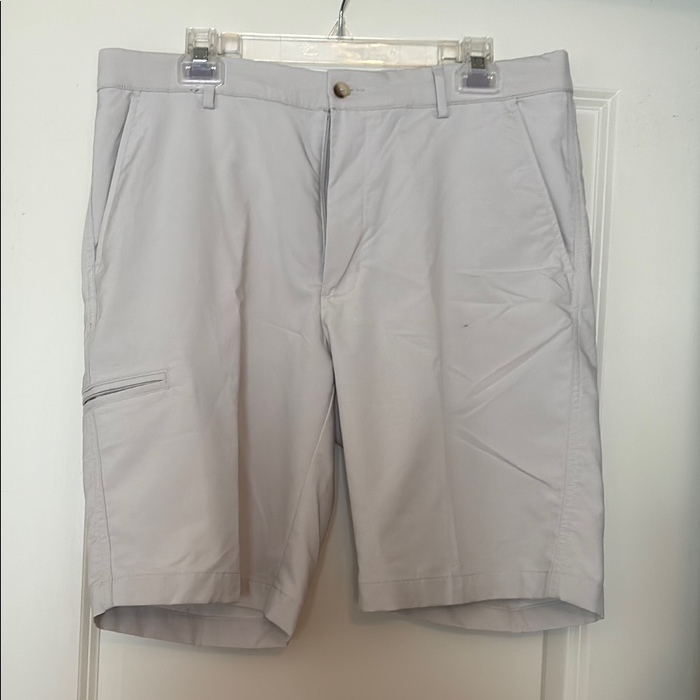 Greg Norman Collection Gray Cargo Shorts Versatile Style